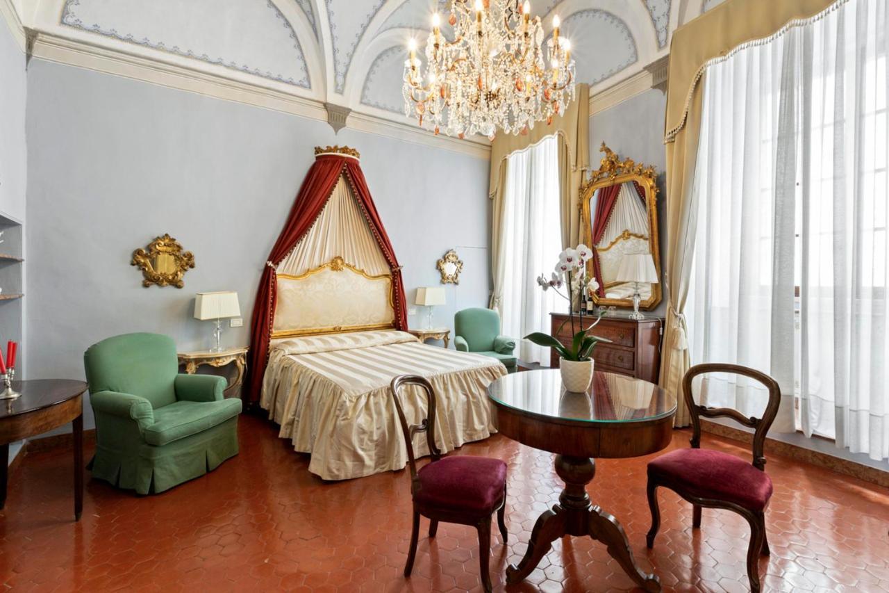 시에나 Residenza D'Epoca Palazzo Borghesi B&B 외부 사진